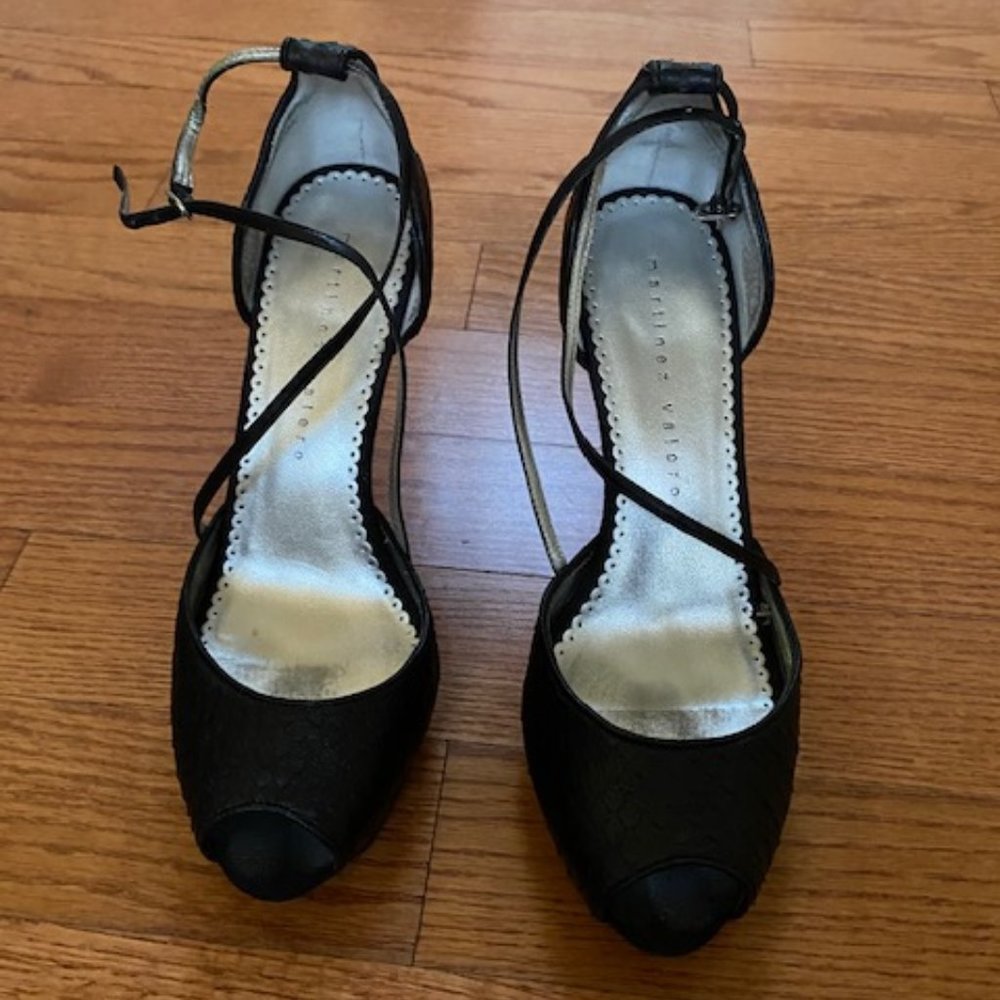 Black Leather open toe sandals with platform heel